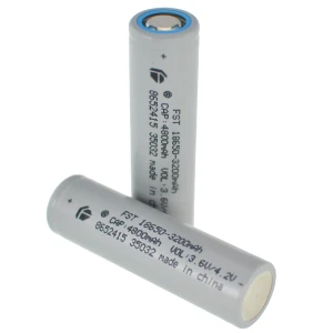 Augstas kvalitātes 18650 3200mAh uzlādējama litija Li-ion baterija 3,7V