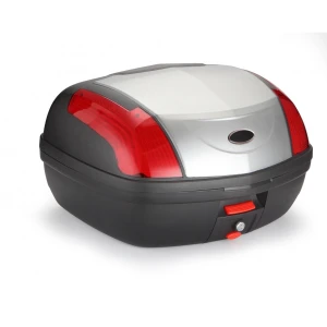 Universāls 46 litru motocikla koferis sudraba - XXL koferis 2 ķiverēm ar slēdzeni