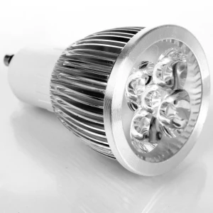 GU10 LED spuldze 5W 3300K silta gaisma