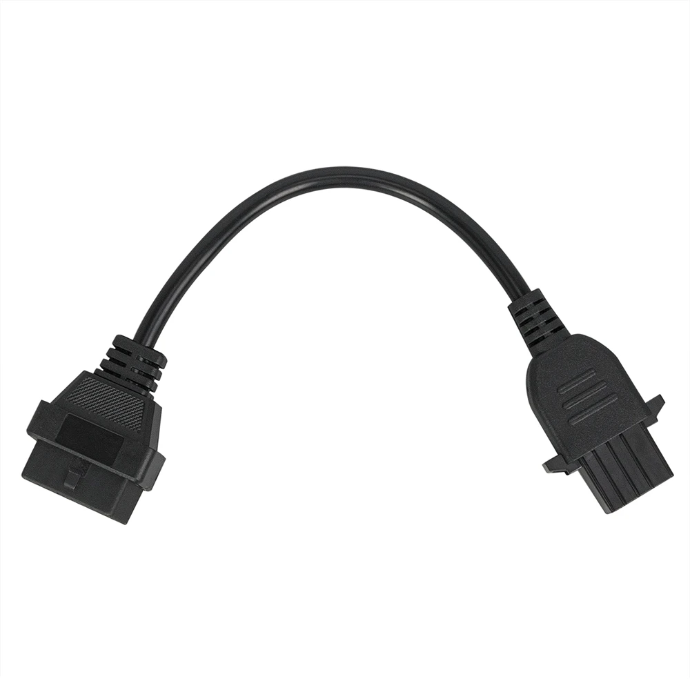 Detalle del conector OBD2 a 8 pines para camión Volvo