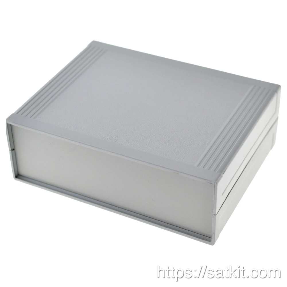 Plastmasas kaste projektiem 170x130x60mm izturīga un hermētiska