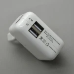 Divu USB sienas lādētājs 2,1A un 1A planšetēm un mobilajiem