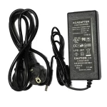 12V 5A barošanas bloks ar 5,5mm savienotāju LED lentēm un LCD monitoriem