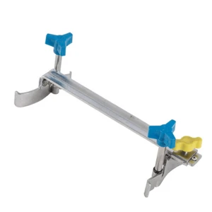 Divu sadales vārpstu fiksācijas instruments dīzeļa un benzīna dzinējiem