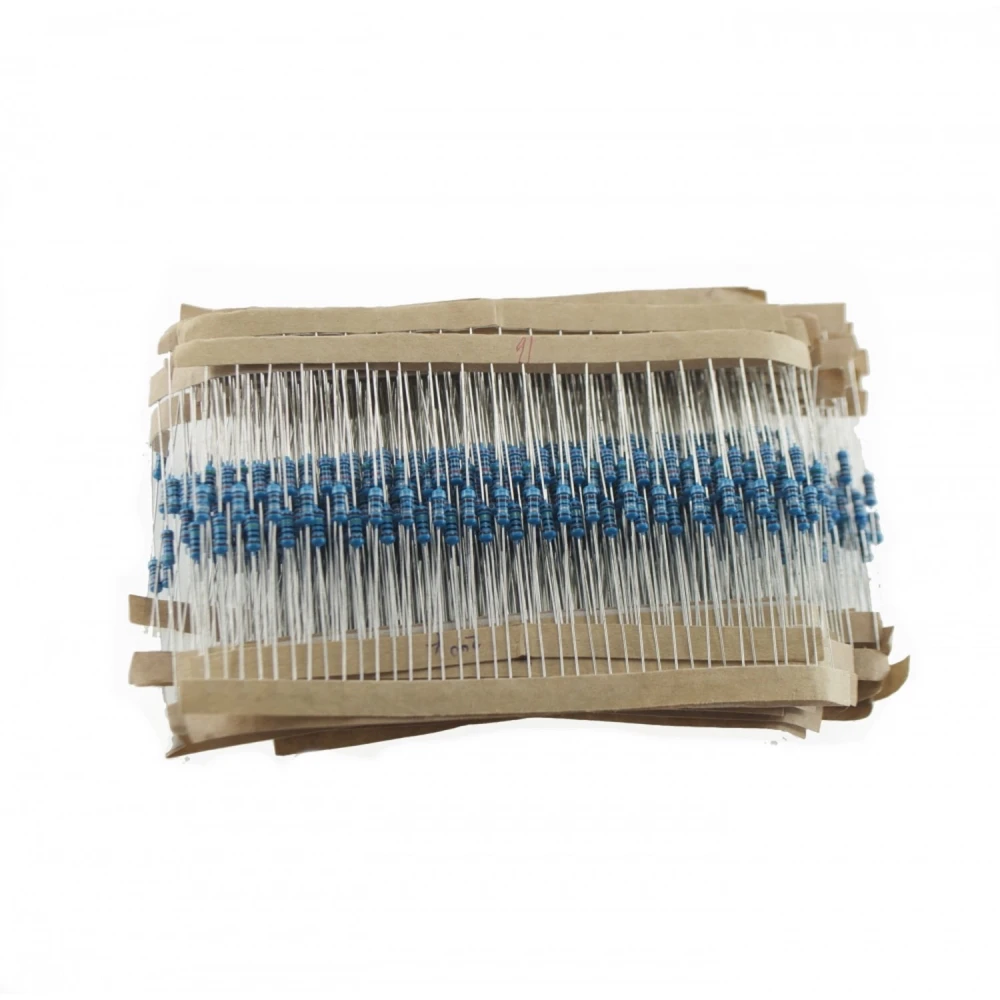 820 gab. 1/4W rezistoru komplekts ar 41 vērtību no 1 Ohm līdz 1M Ohm