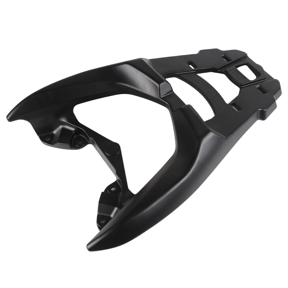 Soporte parrilla trasera instalado en Yamaha NMAX 125 o 155 modelo 2021-2024